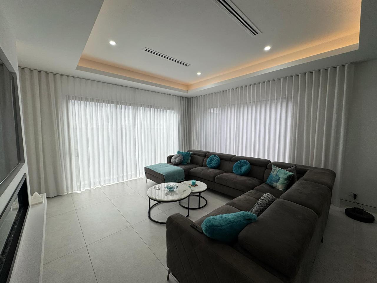 WhatsApp Image 2025-11-01 at 12.51.39 PM (1)